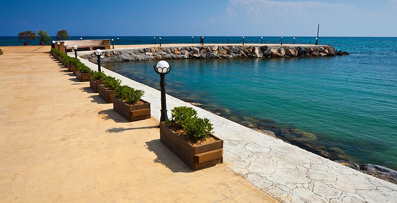 Ada Beach Hotel