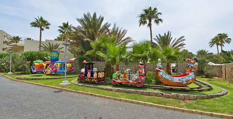 Oscar Resort Hotel