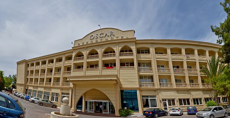 Oscar Resort Hotel
