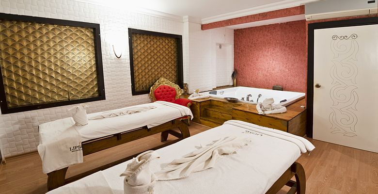 Oscar Resort Hotel