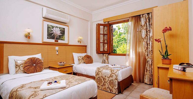 Almond Holiday Village