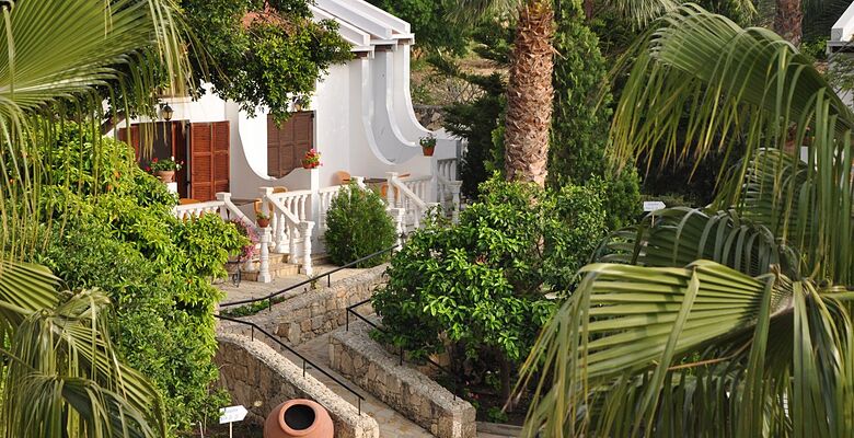 Almond Holiday Village