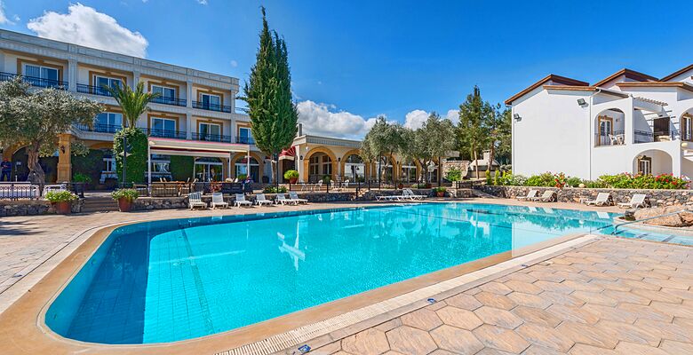 Altinkaya Holiday Resort
