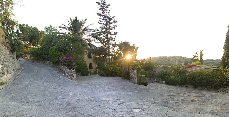 Bellapais Gardens Hotel