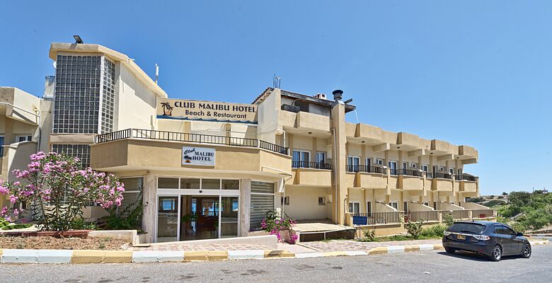 Club Malibu Beach Hotel