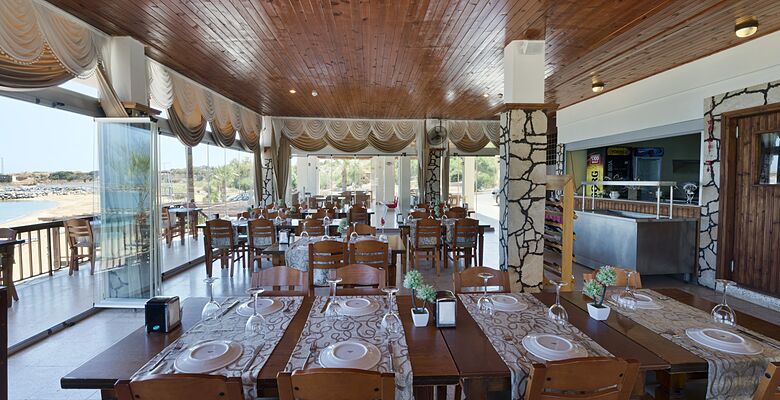 Club Malibu Beach Hotel