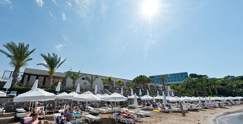 Denizkizi & Denizkizi Royal Hotel