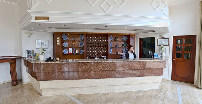 Denizkizi & Denizkizi Royal Hotel