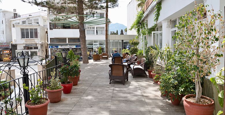 Dome Hotel