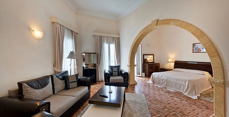 Dome Hotel