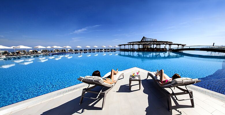 Elexus Hotel & Resort & Spa