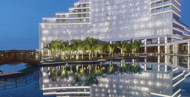 Grand Sapphire Resort & Casino