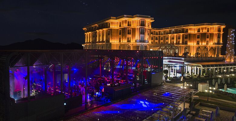Kaya Palazzo Hotel