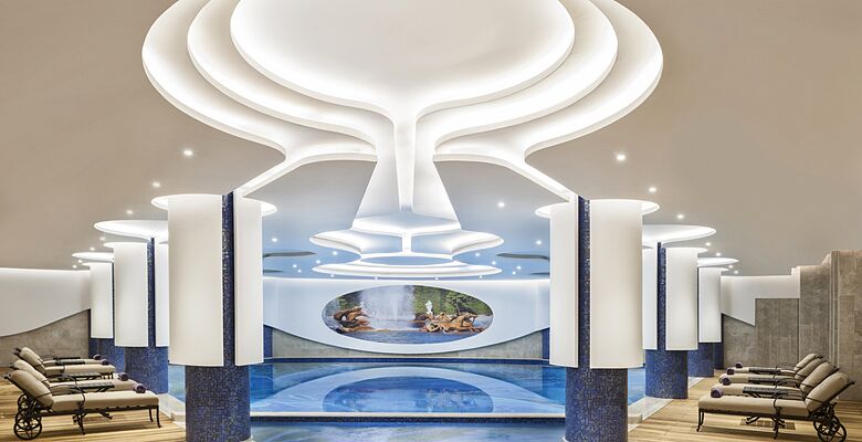 Kaya Palazzo Hotel
