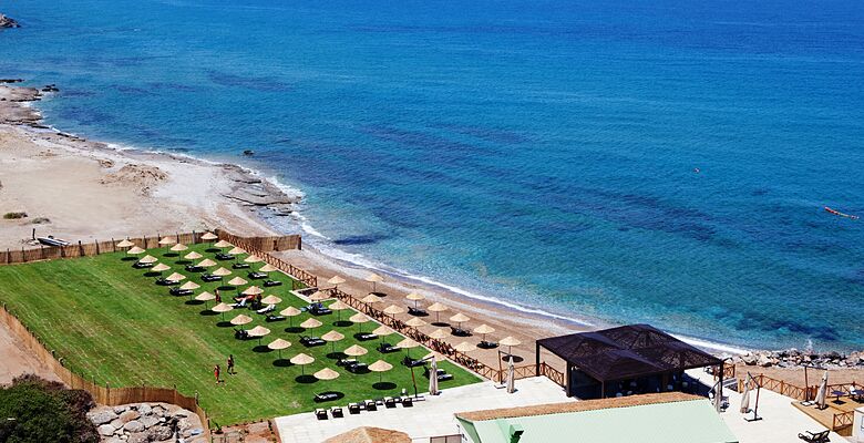 Korineum Golf Resort Hotel