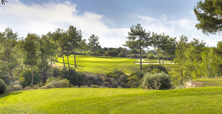 Korineum Golf Resort Hotel