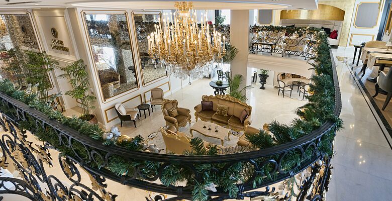 Les Ambassadeurs Hotel