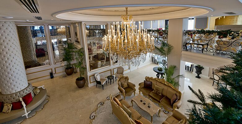 Les Ambassadeurs Hotel