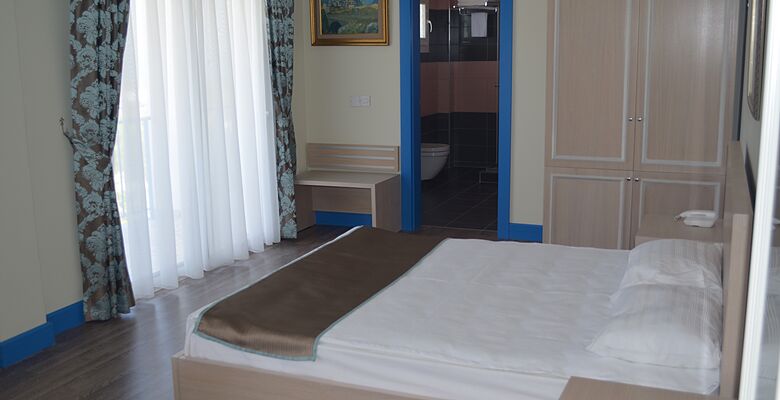 Leton Aphrodite Hotel