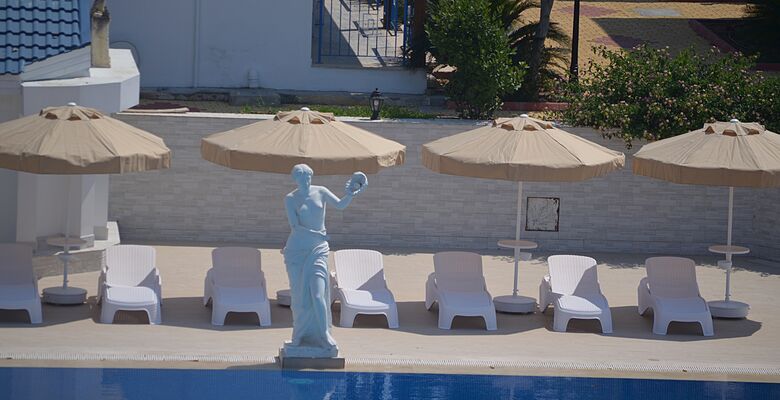 Leton Aphrodite Hotel