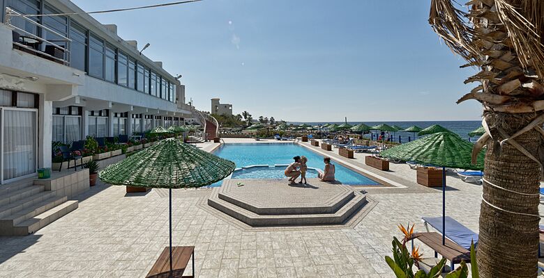 Manolya Hotel
