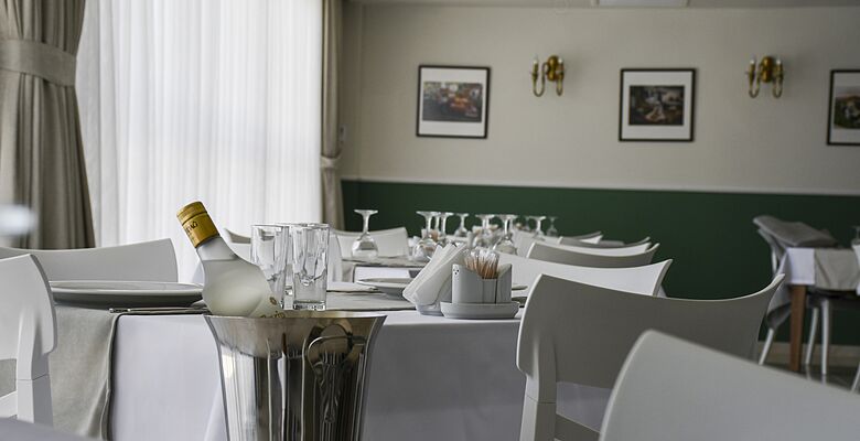 Mimoza Beach Hotel