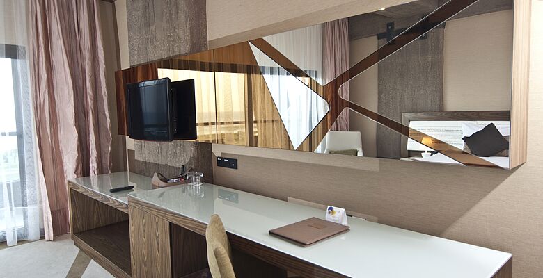 Noah's Ark Deluxe Hotel & Spa