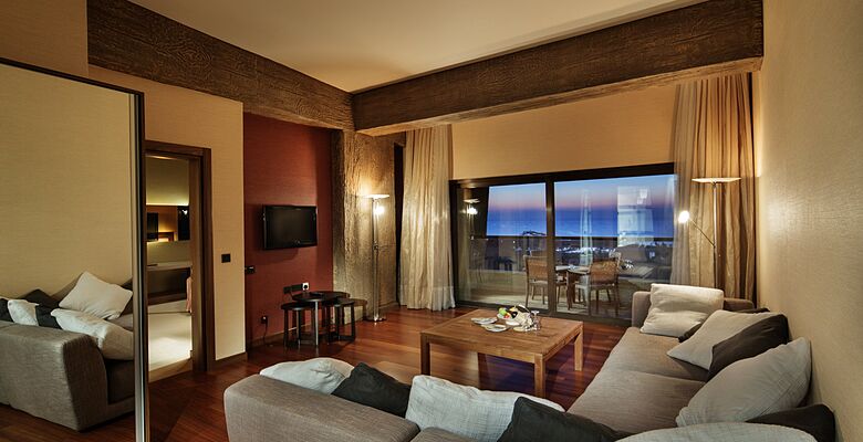 Noah's Ark Deluxe Hotel & Spa
