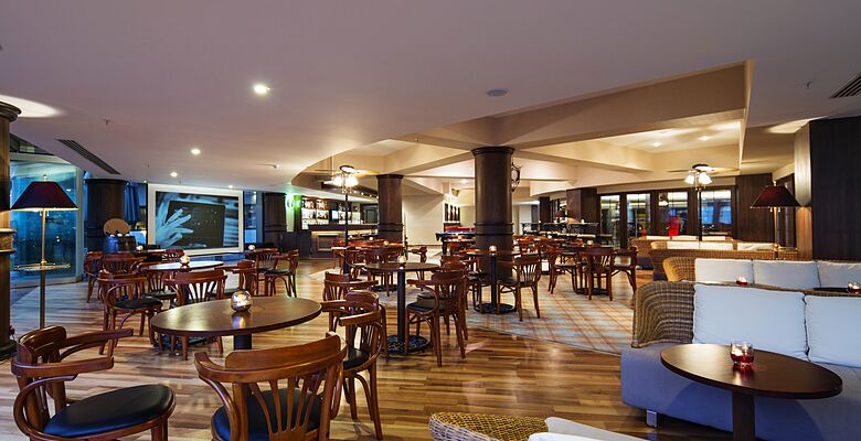Noah's Ark Deluxe Hotel & Spa