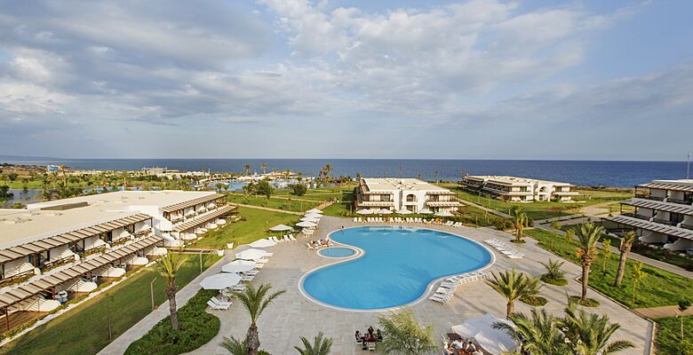 Noah's Ark Deluxe Hotel & Spa