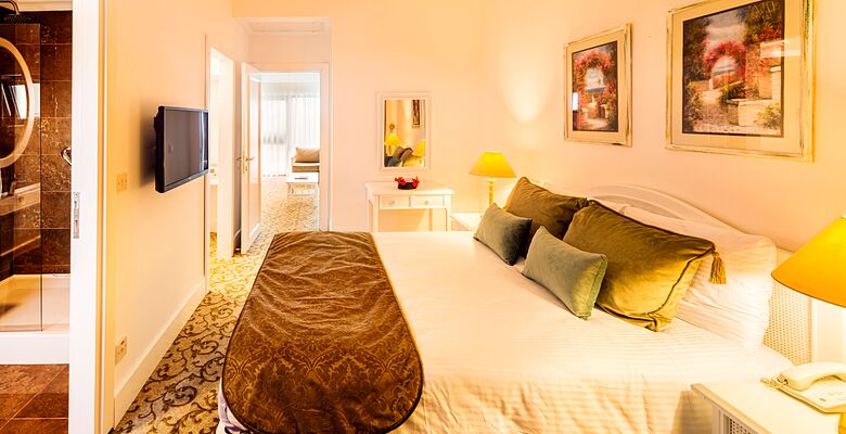 Olive Tree Hotel