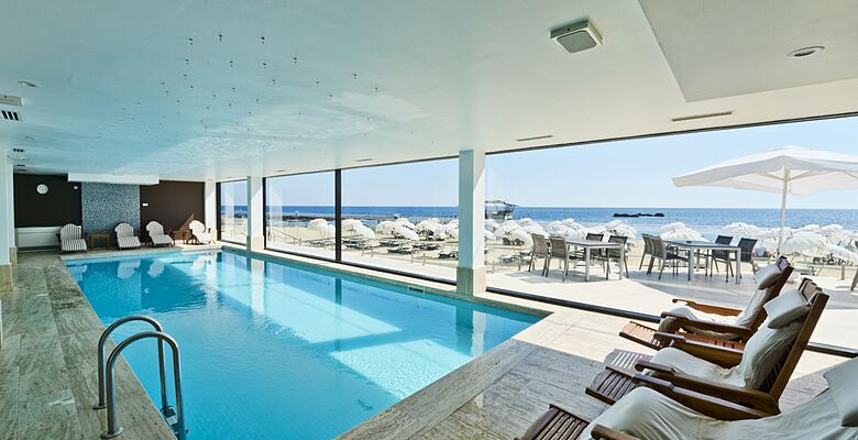 Palm Beach Hotel