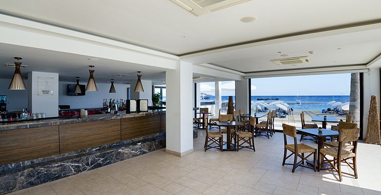 Palm Beach Hotel
