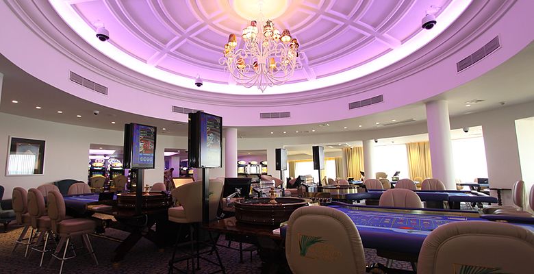 Palm Beach Hotel