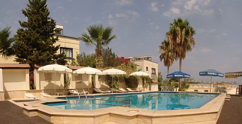 Pine Bay Club Hotel