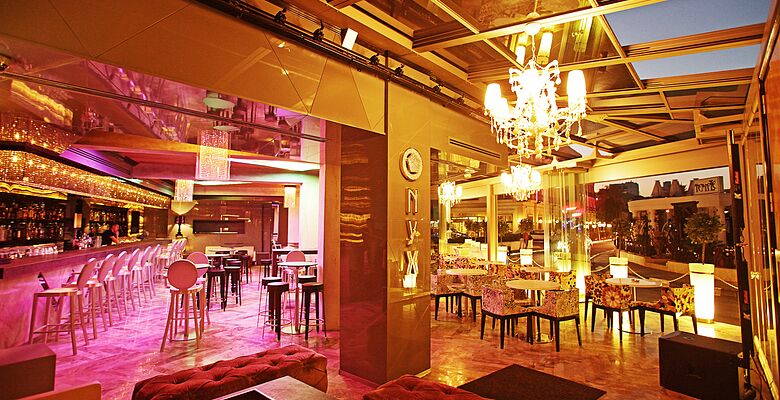 Rocks Hotel
