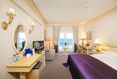 Deluxe Sea View Room