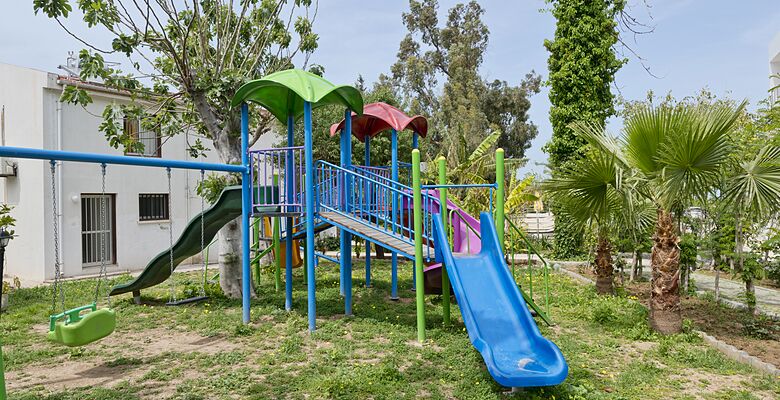 Rose Gardens Holiday Village