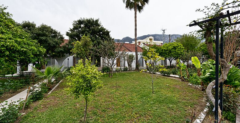 Rose Gardens Holiday Village