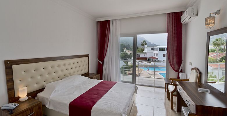 Rose Gardens Holiday Village