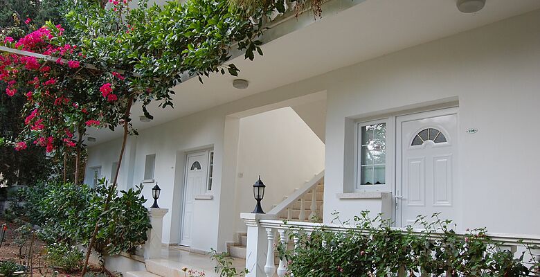 Villa Club Holiday Village